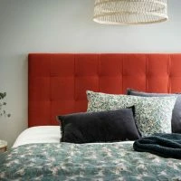 Tête De Lit Capitonnée En Tissu Velours Terracotta L160 Cm HALCIONA 12 Tête De Lit Capitonnée En Tissu Velours Terracotta L160 Cm HALCIONA -Boutique Miliboo tete de lit capitonnee en tissu velours terracotta l160 cm halciona 48524 5f7dc48b653fa 1200 675